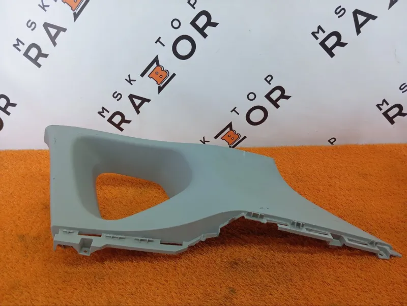 Накладка на стойку кузова