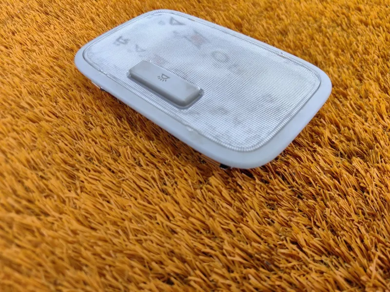 Плафон салона