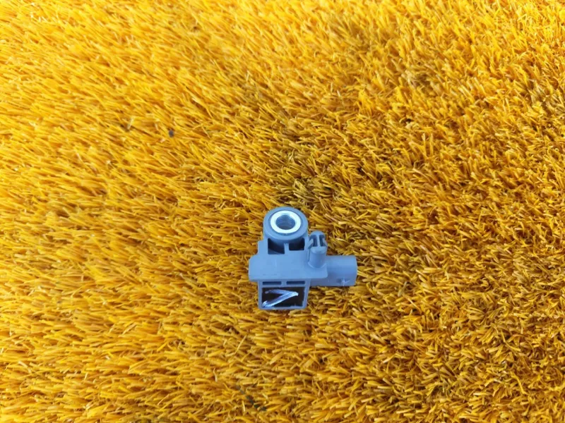 Датчик подушки безопасности