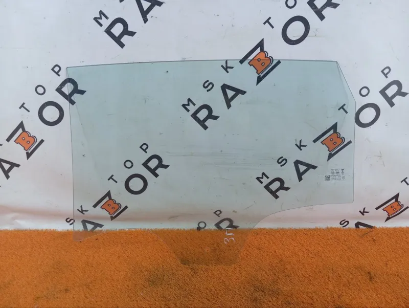 Стекло двери