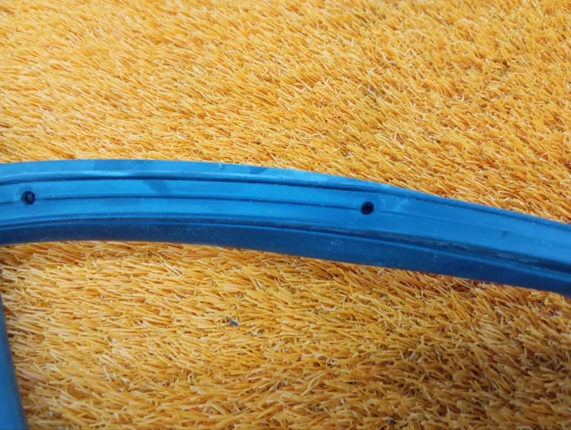 Уплотнитель двери