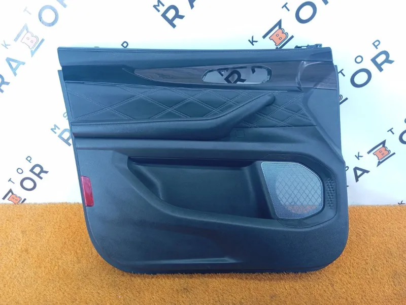 Обшивка двери