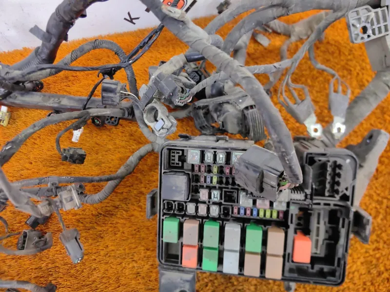 Проводка подкапотная