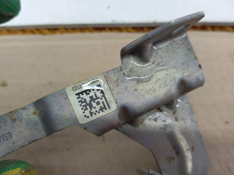 Кронштейн BMW X3 2018 8514041 G01 B47