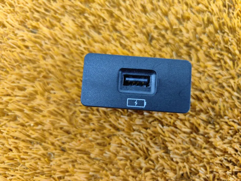 Блок USB