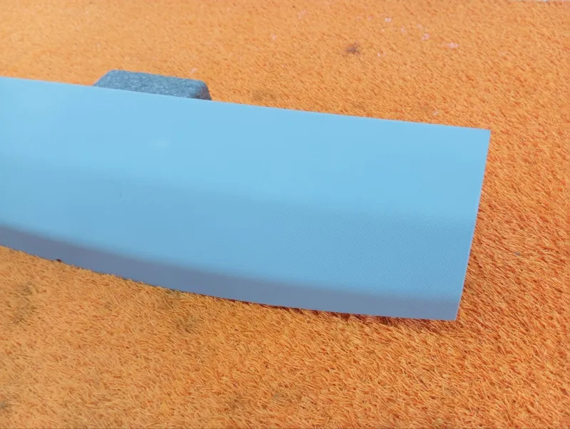 Обшивка двери багажника