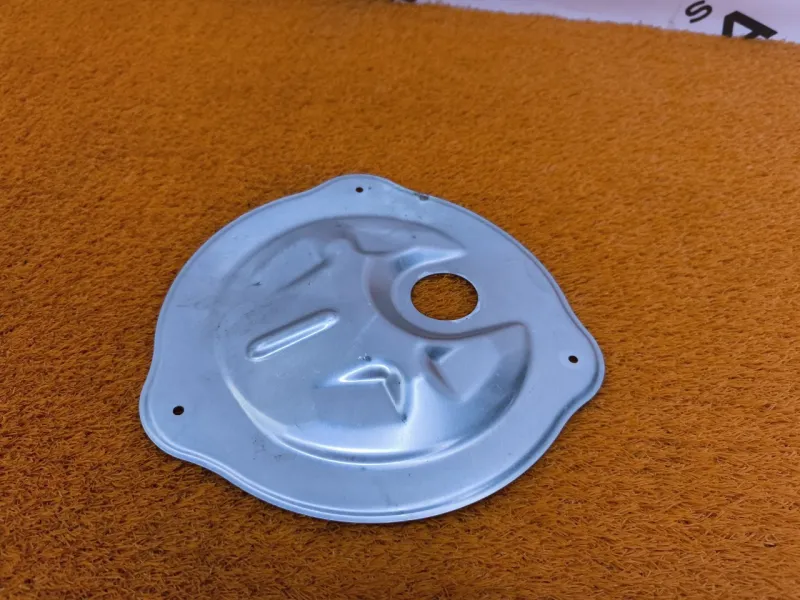 Крышка топливного насоса