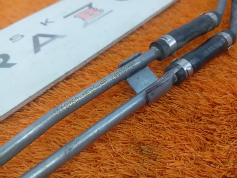 Трубка системы охлаждения