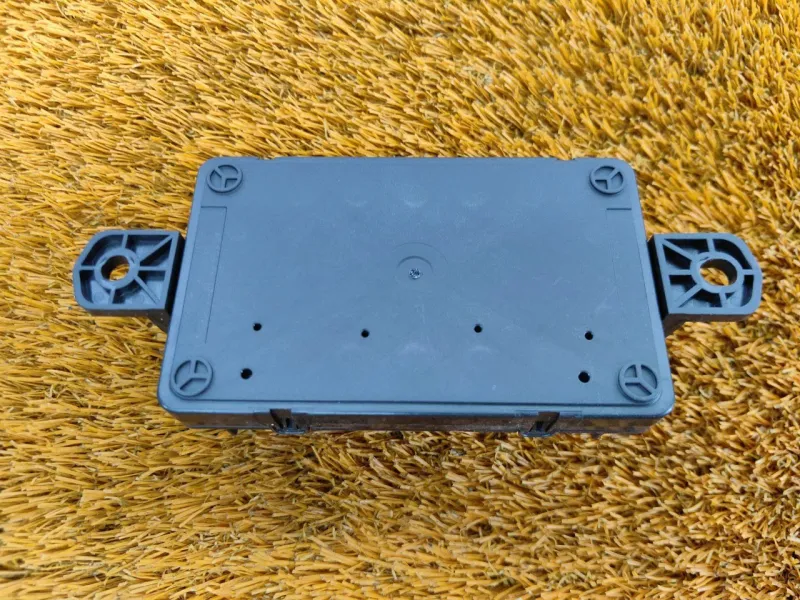 Блок управления двери багажника