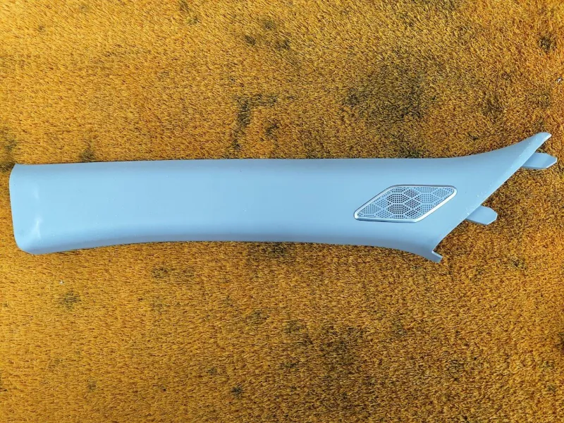 Накладка на стойку кузова