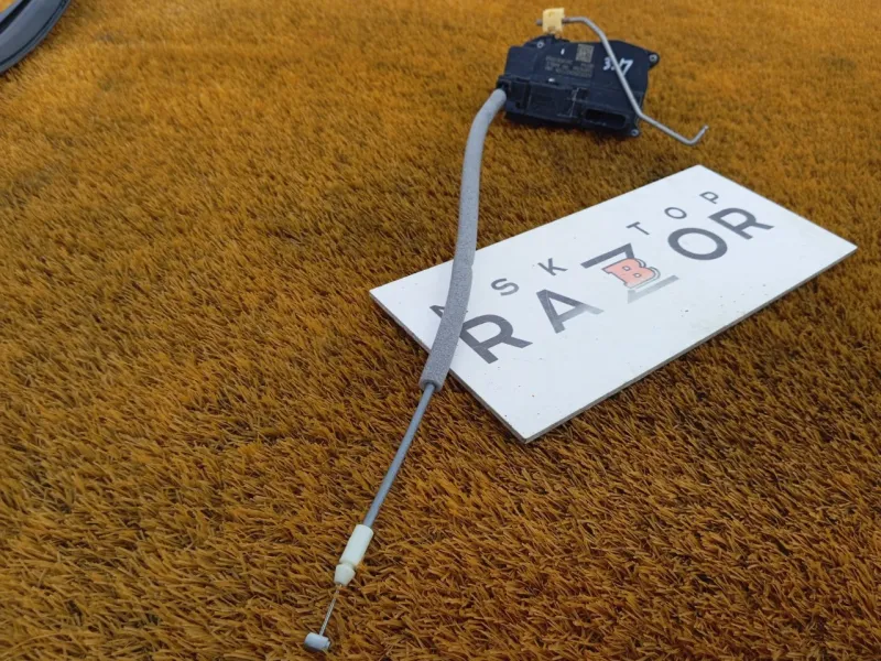 Замок двери