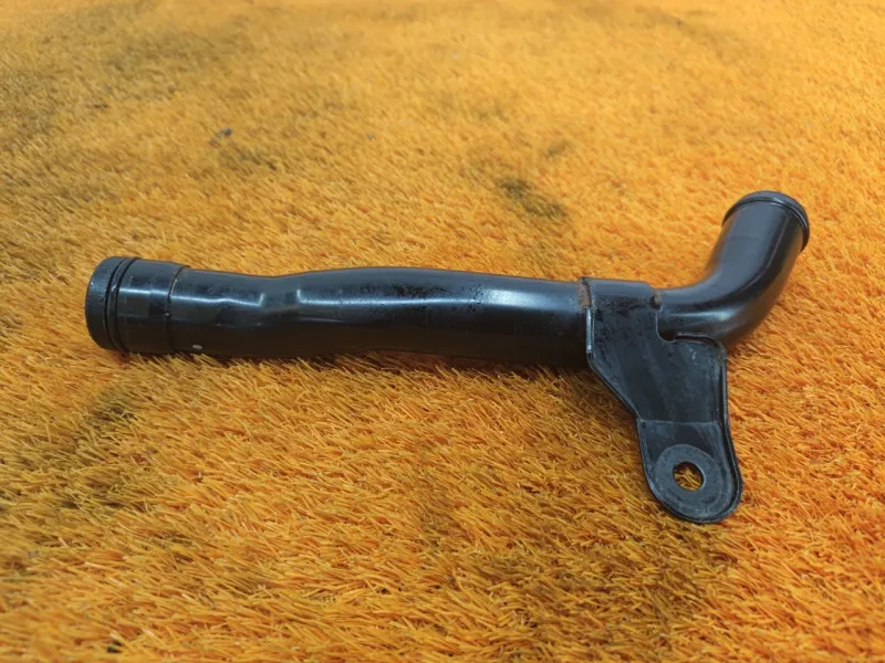 Трубка системы охлаждения