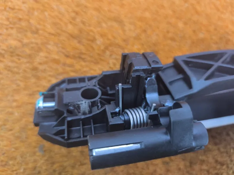 Ручка двери наружняя