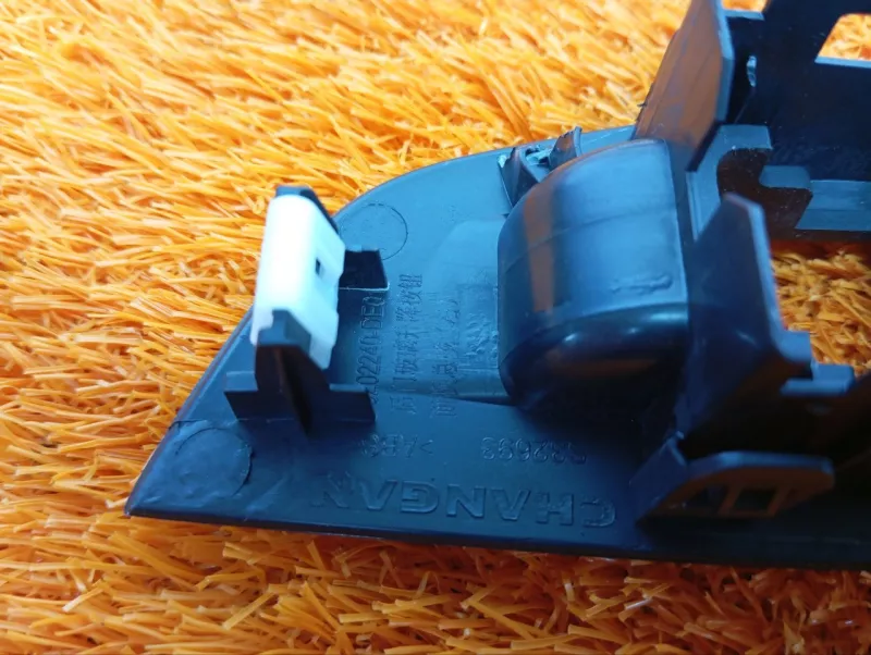 Накладка двери