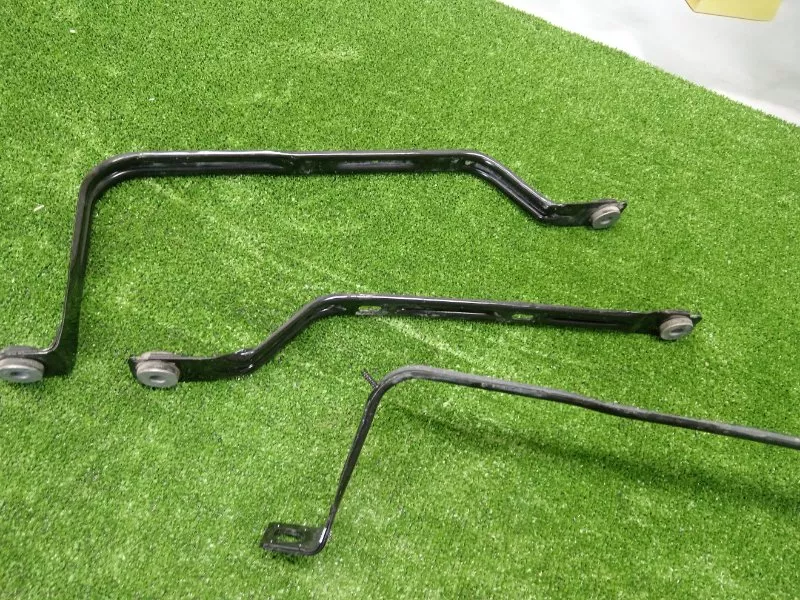 Крепление топливного бака Audi A5 2019 8W0825214A 2 CYR