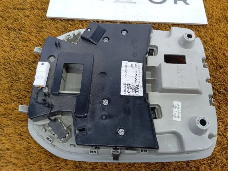 Плафон салона