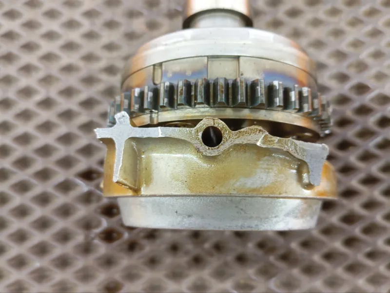 Распредвал выпускной Audi A4 2020 06L109022AK 5 (B9) DBPA (CVKB)