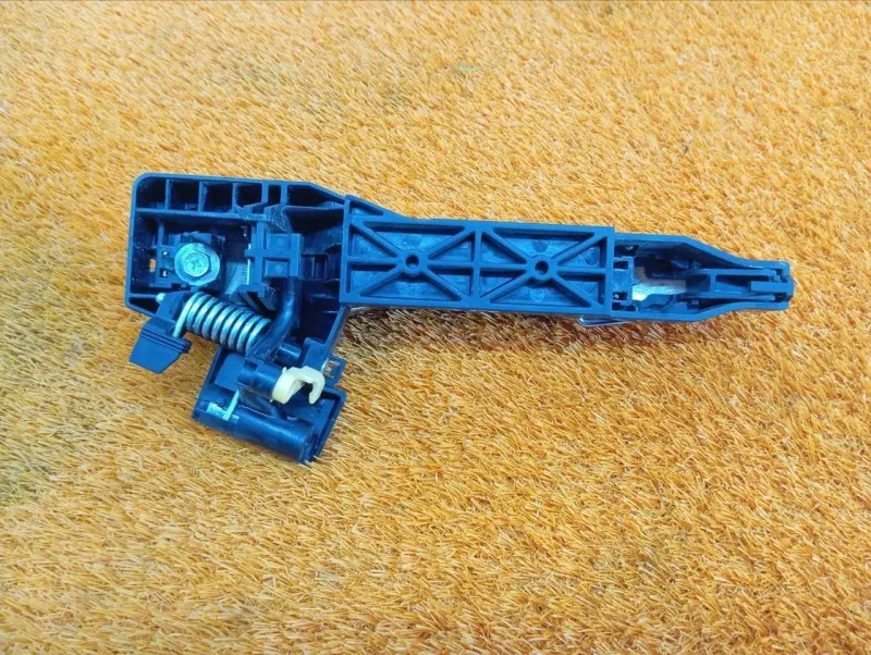 Ручка двери наружняя