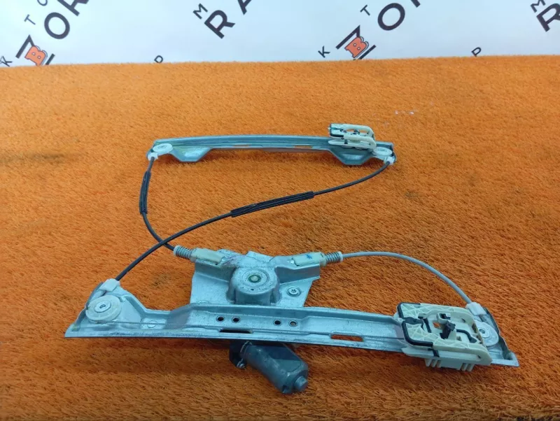 Стеклоподъемник