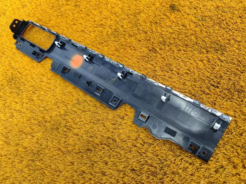 Накладка на торпедо