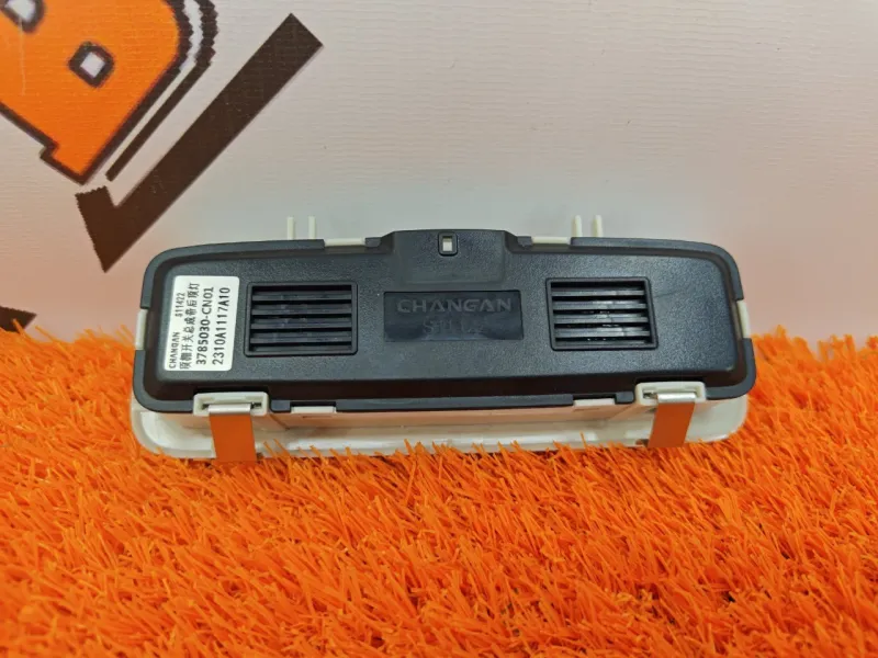 Плафон салона