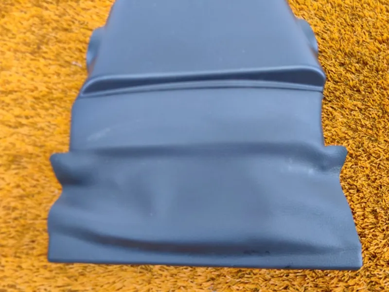 Кожух рулевой колонки