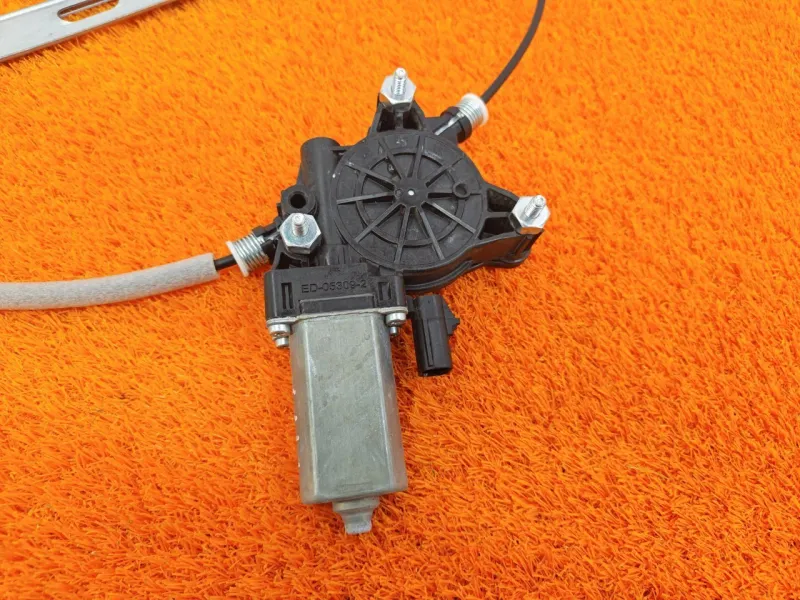 Стеклоподъемник