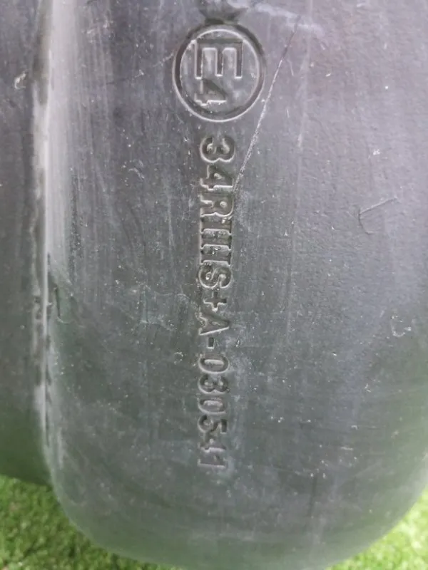 Бак топливный