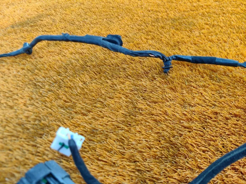 Проводка двери