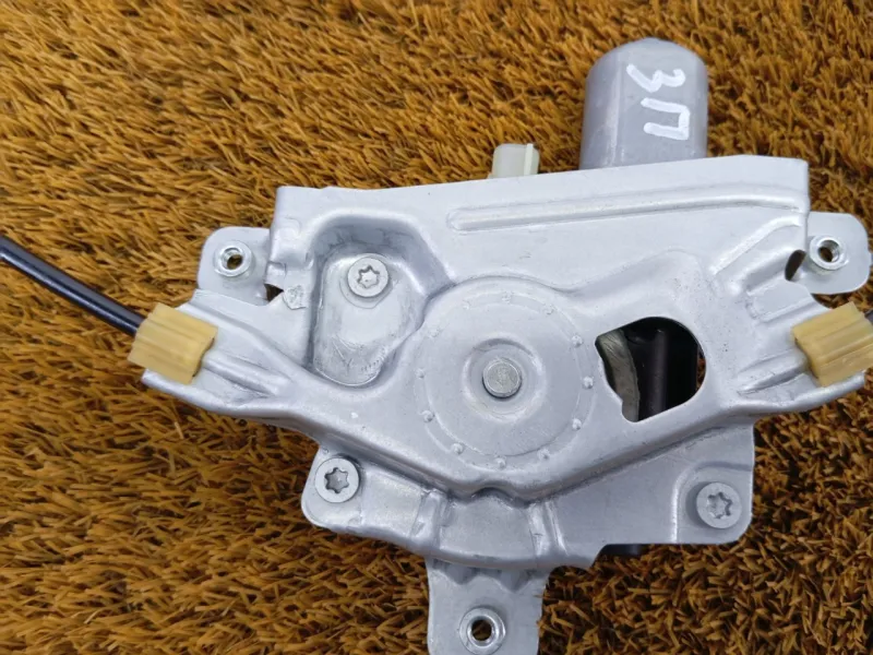 Стеклоподъемник