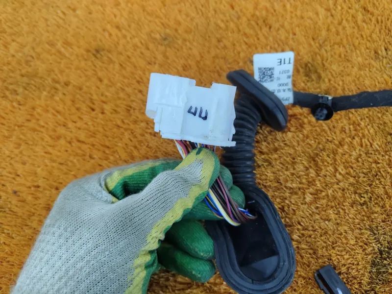 Проводка двери