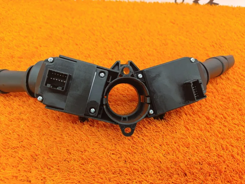 Подрулевой переключатель