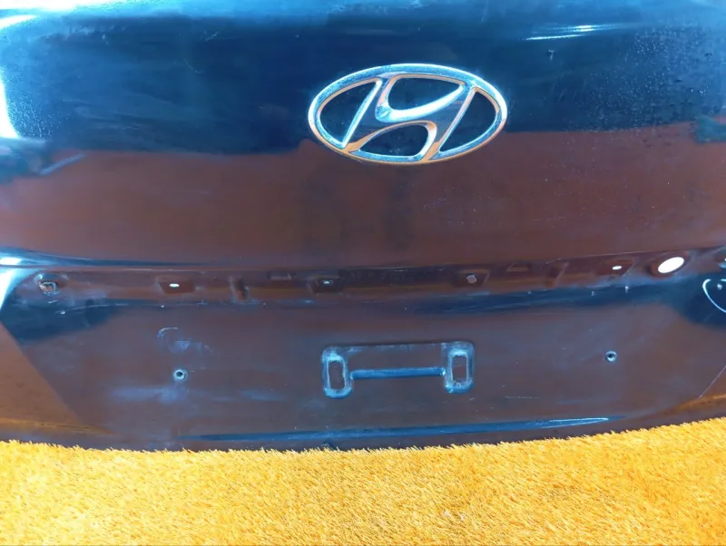 Крышка багажника