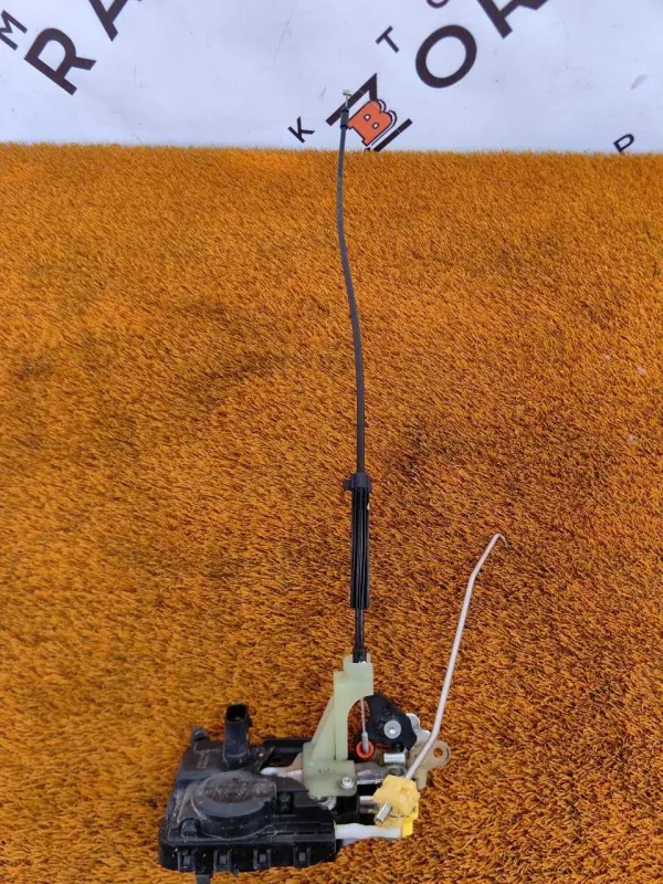 Замок двери