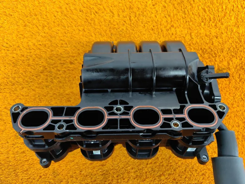 Коллектор впускной