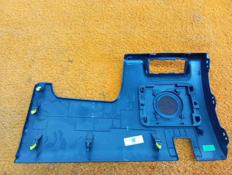 Накладка торпедо