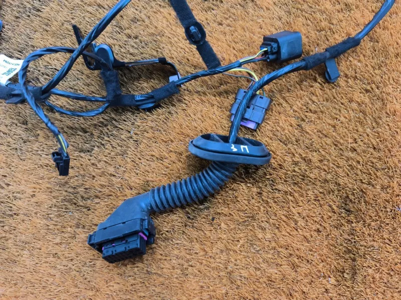 Проводка двери