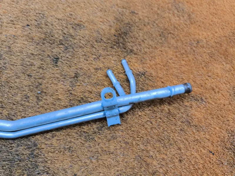 Трубка системы охлаждения