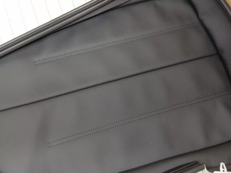 Обшивка сиденья