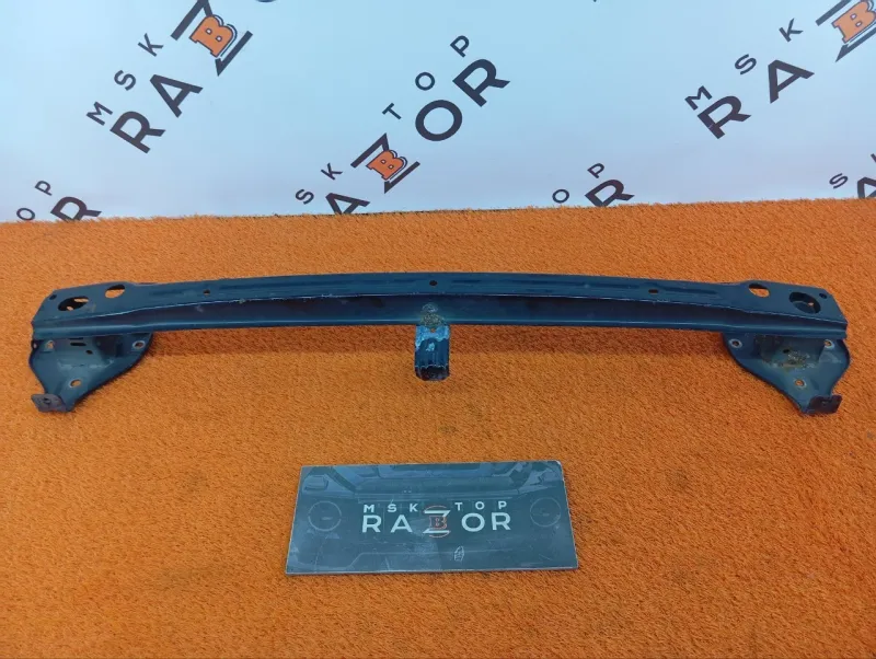 Усилитель бампера