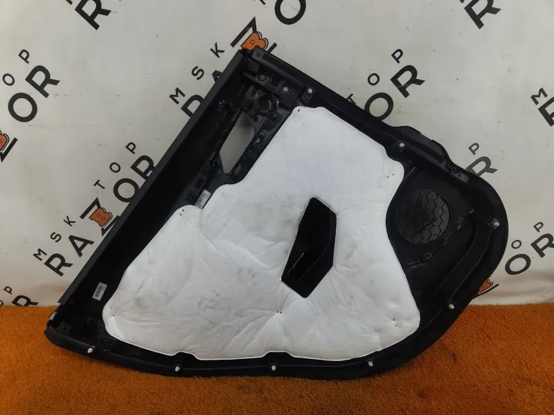 Обшивка двери