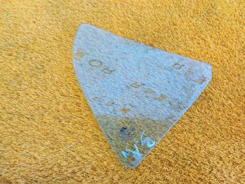 Форточка двери