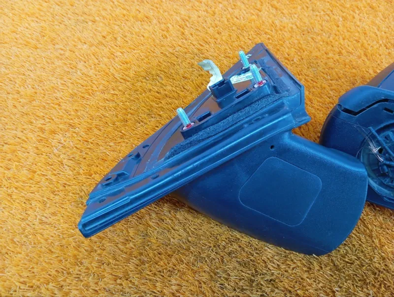 Зеркало боковое