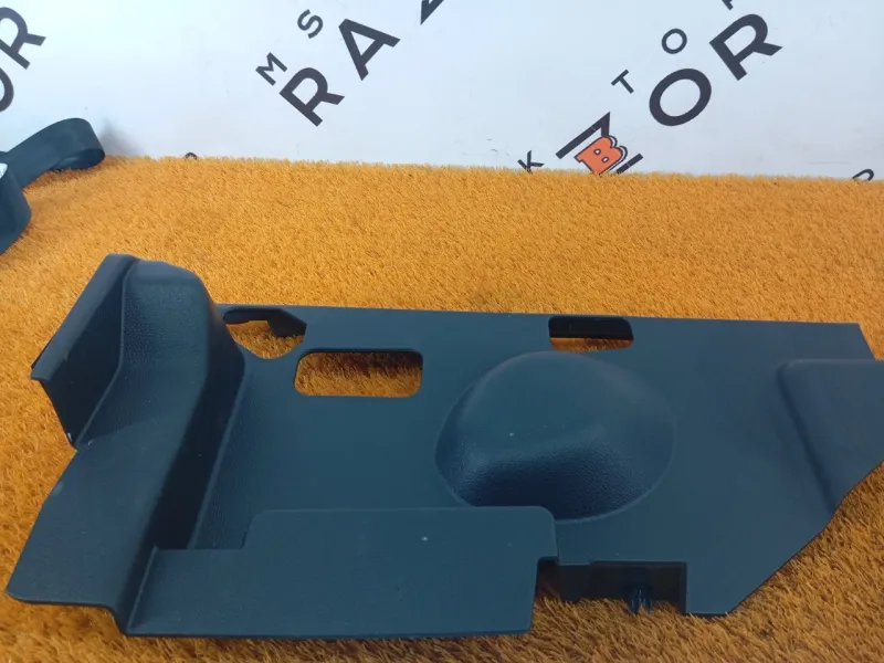 Накладка на торпедо