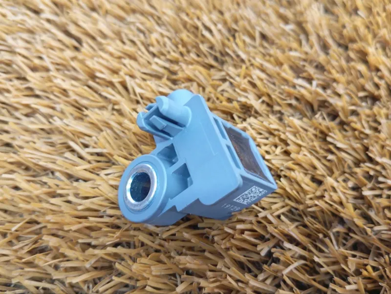 Датчик подушки безопасности