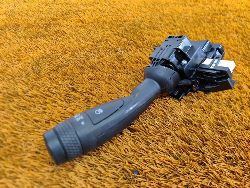 Подрулевой переключатель