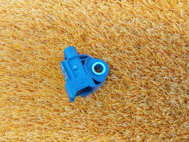 Датчик подушки безопасности