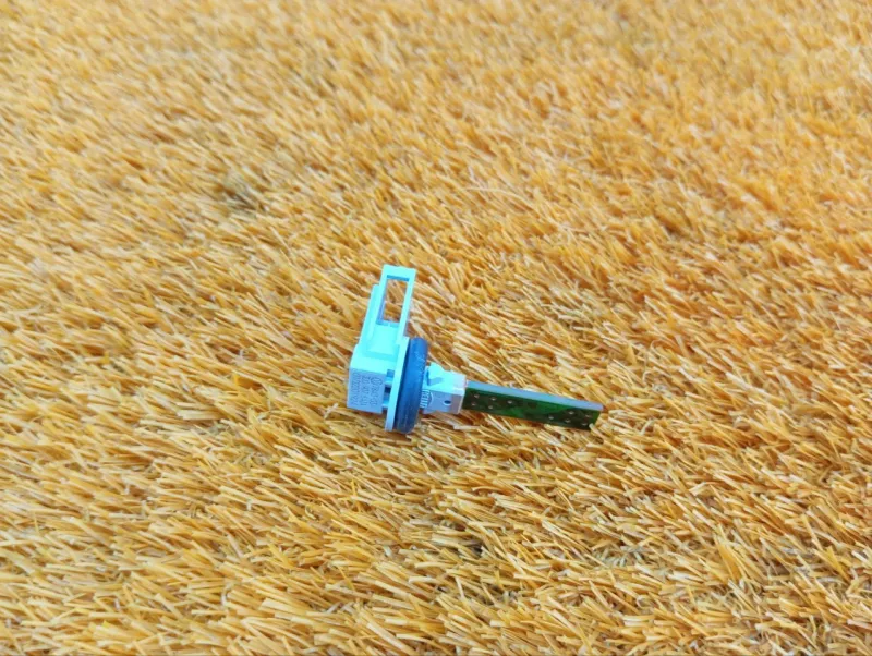 Датчик температуры воздуха в салоне