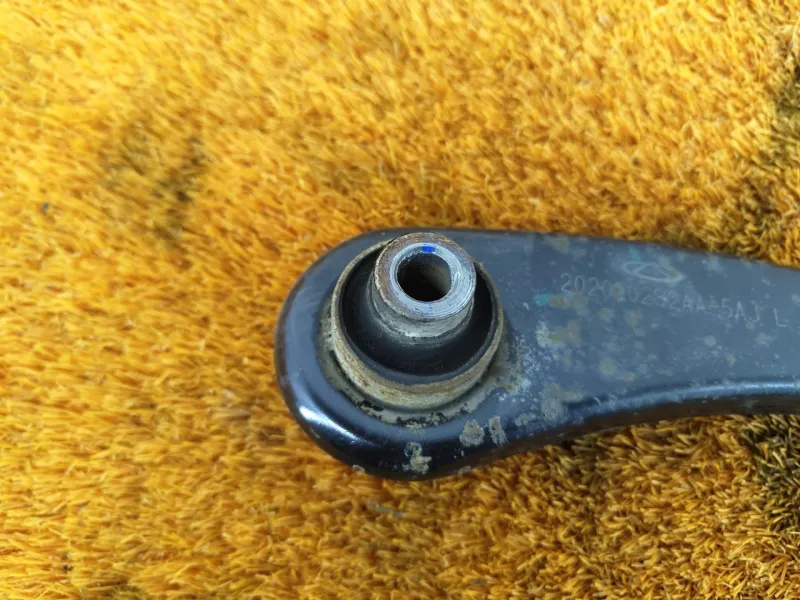 Рычаг подвески