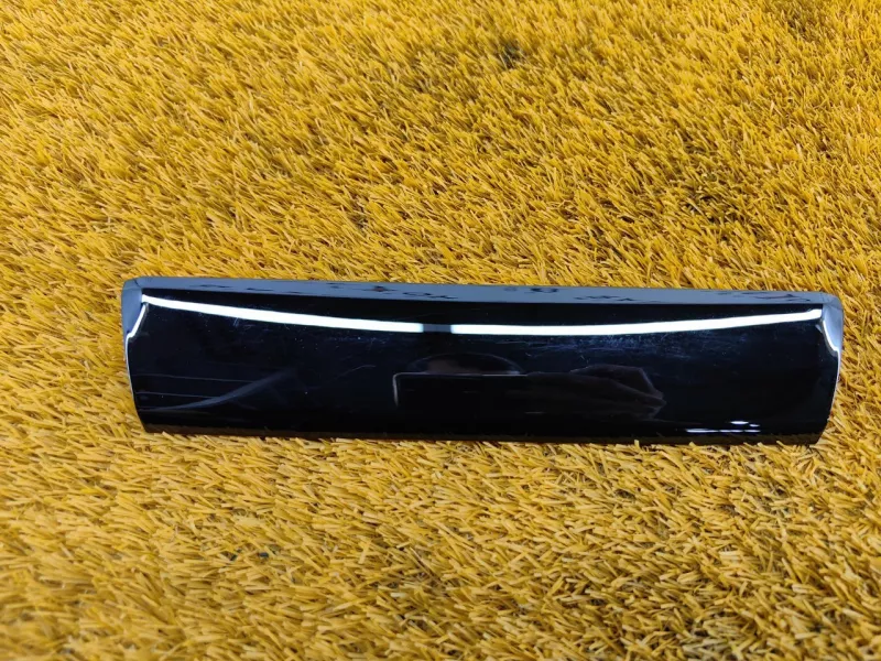 Накладка центральной консоли декоративная